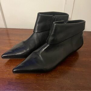 Bronx leather Sleek Black Ankle Booties size 10
